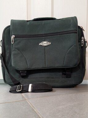 Destinations Sturdy Laptop Bag Messenger NWOT